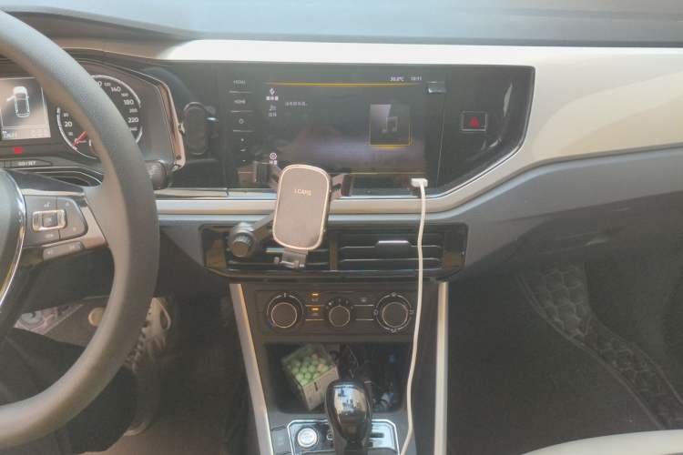 Used Volkswagen Polo 2021 Plus 1.5L Automatic Colorful Tech Edition Audio And AC Panel