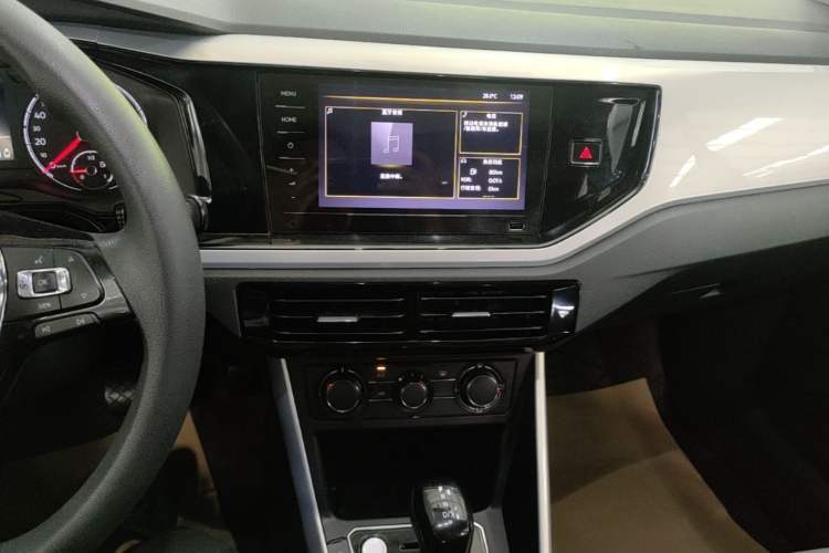 Used Volkswagen Polo 2021 Plus 1.5L Automatic Colorful Tech Edition Audio And AC Panel