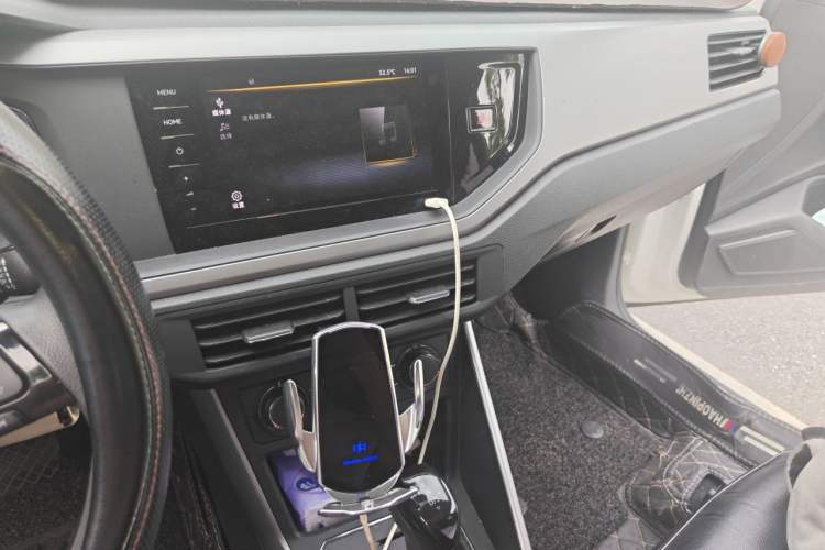 Used Volkswagen Polo 2021 Plus 1.5L Automatic Panoramic Enjoyment Edition Audio And AC Panel