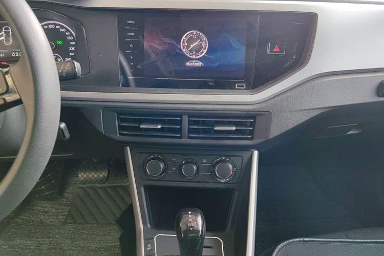 Used Volkswagen Polo 2021 Plus 1.5L Automatic Panoramic Enjoyment Edition Audio And AC Panel