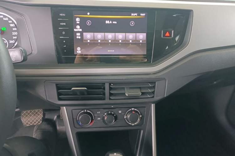 Used Volkswagen Polo 2021 Plus 1.5L Automatic Panoramic Enjoyment Edition Audio And AC Panel