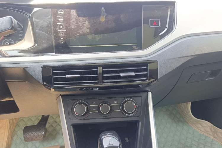Used Volkswagen Polo 2021 Plus 1.5L Automatic Colorful Tech Edition Audio And AC Panel