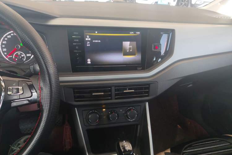 Used Volkswagen Polo 2021 Plus 1.5L Automatic Panoramic Enjoyment Edition Audio And AC Panel