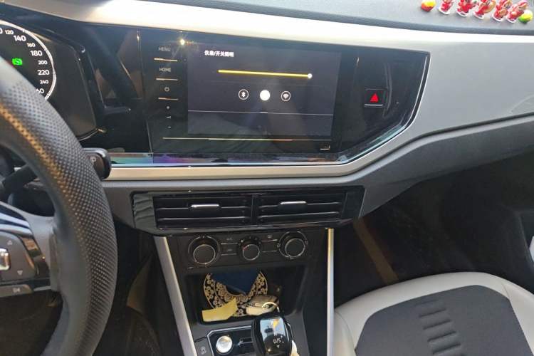 Used Volkswagen Polo 2021 Plus 1.5L Automatic Colorful Tech Edition Audio And AC Panel