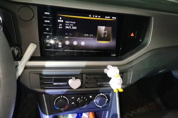 Used Volkswagen Polo 2021 Plus 1.5L Automatic Panoramic Enjoyment Edition Audio And AC Panel