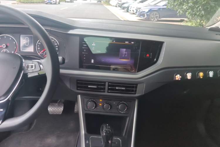 Used Volkswagen Polo 2021 Plus 1.5L Automatic Panoramic Enjoyment Edition Audio And AC Panel