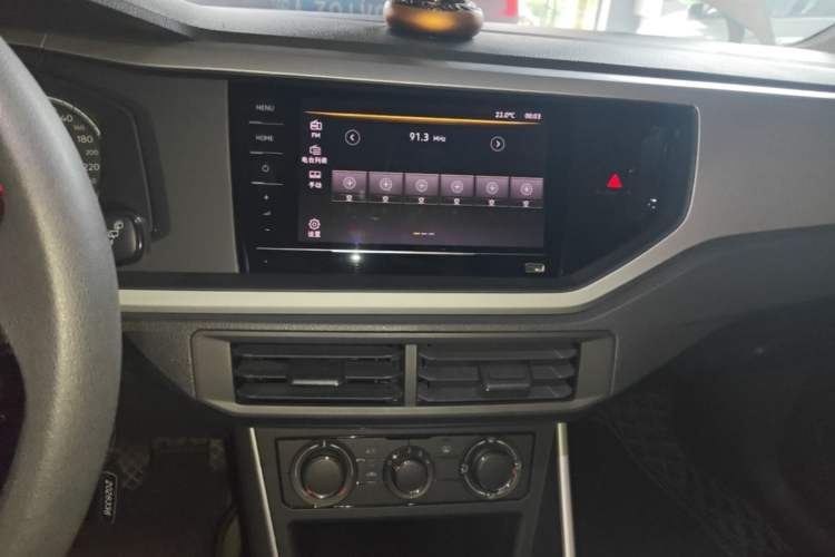 Used Volkswagen Polo 2021 Plus 1.5L Automatic Panoramic Enjoyment Edition Audio And AC Panel