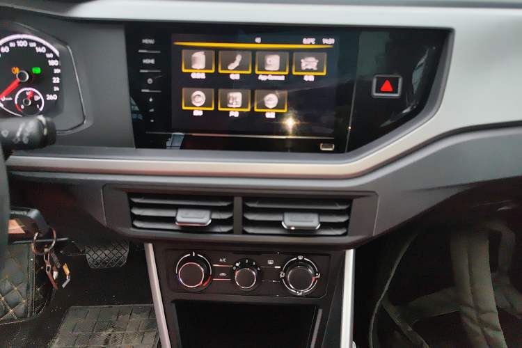 Used Volkswagen Polo 2021 Plus 1.5L Automatic Panoramic Enjoyment Edition Audio And AC Panel