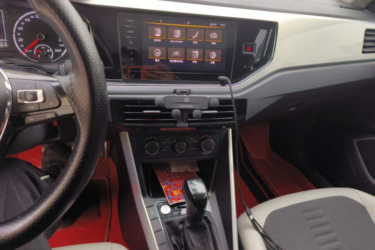 Used Volkswagen Polo 2021 Plus 1.5L Automatic Colorful Tech Edition Audio And AC Panel