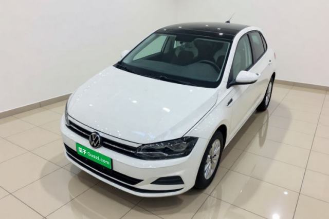 Ojetý Volkswagen Polo 2021 Plus 1.5L Automatic Colorful Tech Edition
