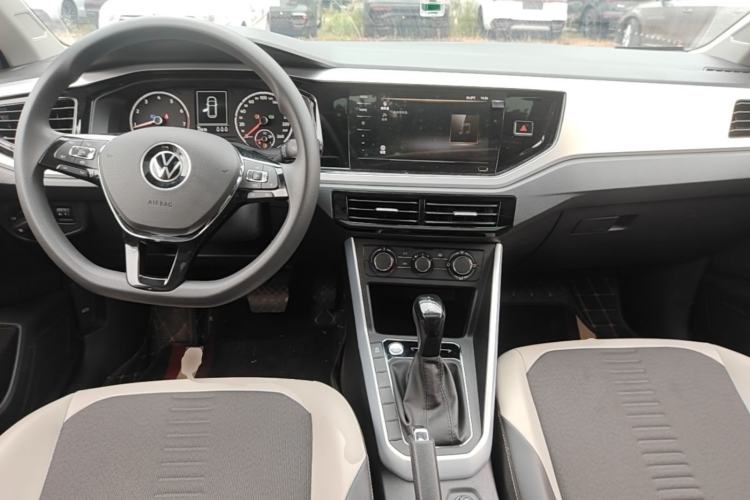 Used Volkswagen Polo 2021 Plus 1.5L Automatic Colorful Tech Edition Center Console