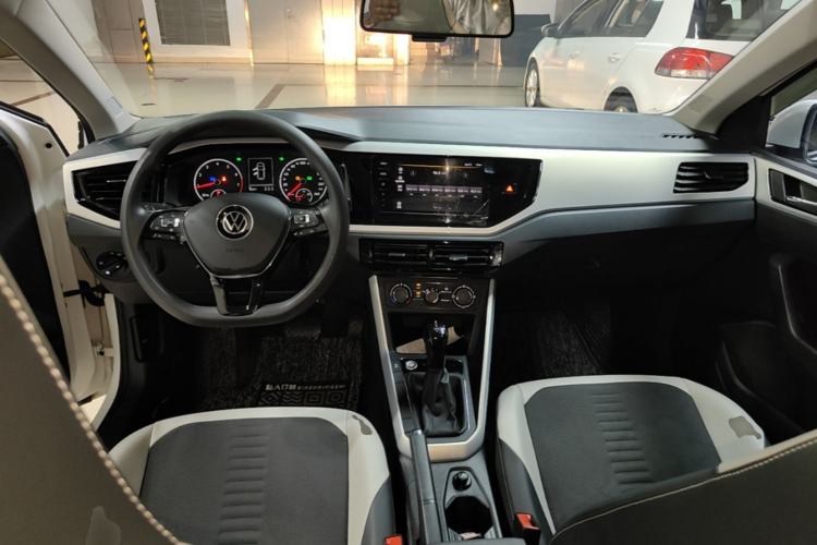 Used Volkswagen Polo 2021 Plus 1.5L Automatic Colorful Tech Edition Center Console