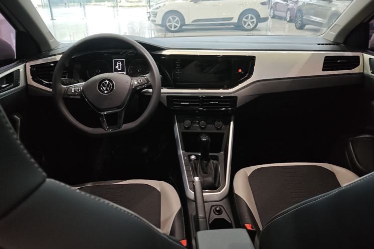 Used Volkswagen Polo 2021 Plus 1.5L Automatic Colorful Tech Edition Center Console