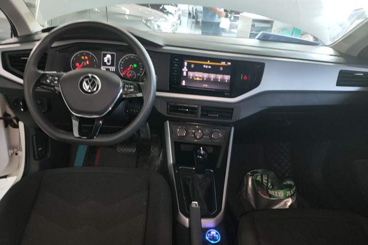 Used Volkswagen Polo 2021 Plus 1.5L Automatic Panoramic Enjoyment Edition Center Console