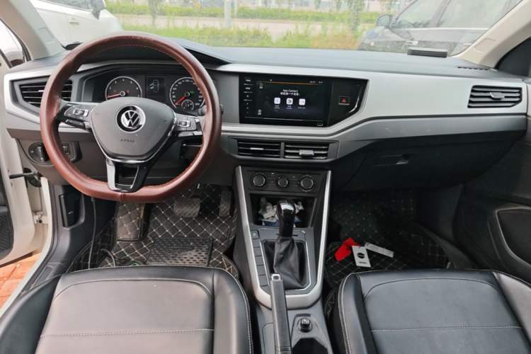 Used Volkswagen Polo 2021 Plus 1.5L Automatic Panoramic Enjoyment Edition Center Console