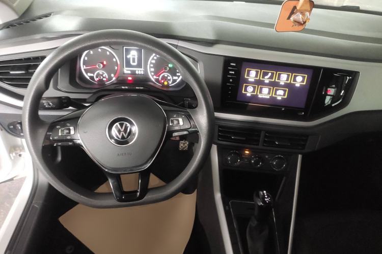 Used Volkswagen Polo 2021 Plus 1.5L Automatic Panoramic Enjoyment Edition Center Console