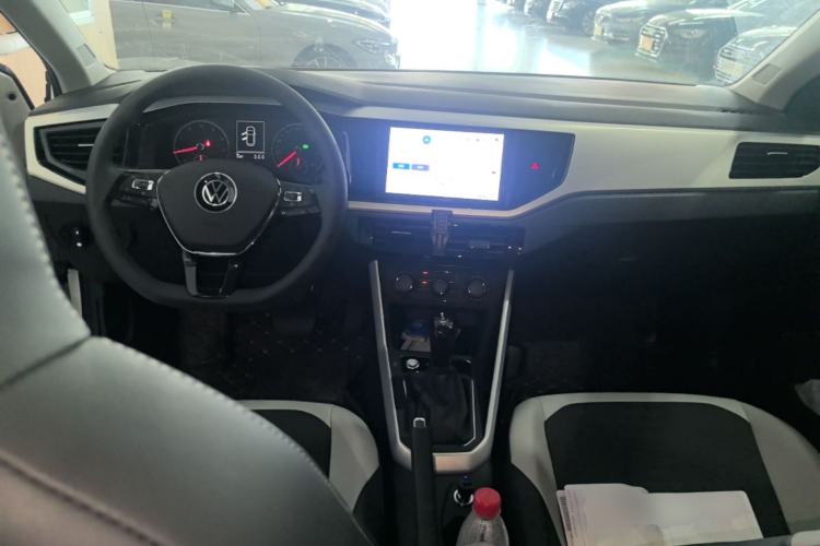 Used Volkswagen Polo 2021 Plus 1.5L Automatic Colorful Tech Edition Center Console