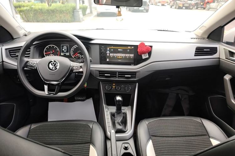 Used Volkswagen Polo 2021 Plus 1.5L Automatic Panoramic Enjoyment Edition Center Console