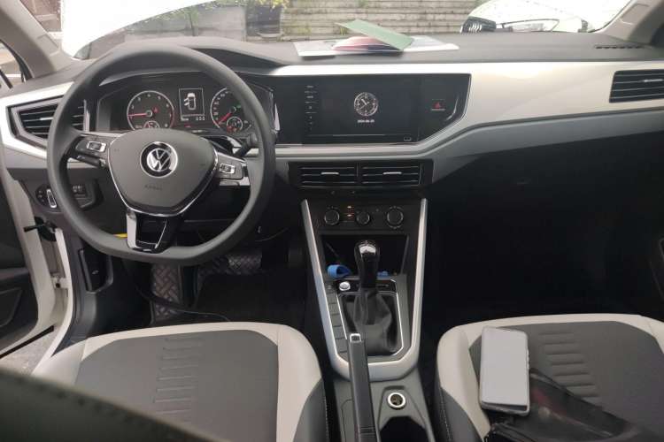 Used Volkswagen Polo 2021 Plus 1.5L Automatic Colorful Tech Edition Center Console