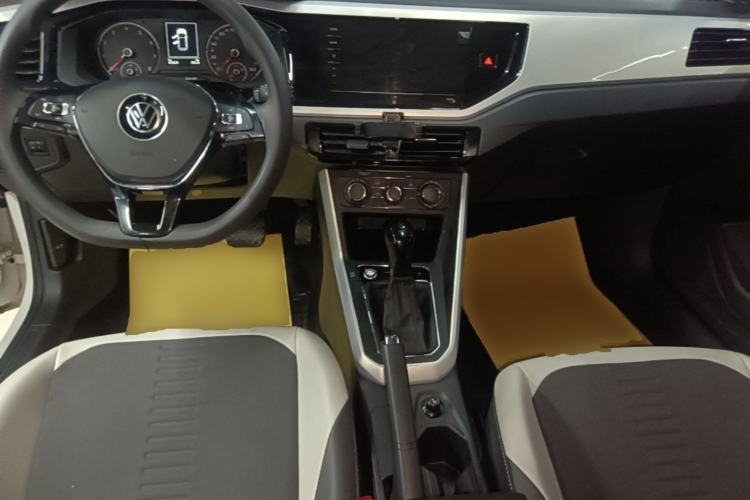 Used Volkswagen Polo 2021 Plus 1.5L Automatic Colorful Tech Edition Center Console