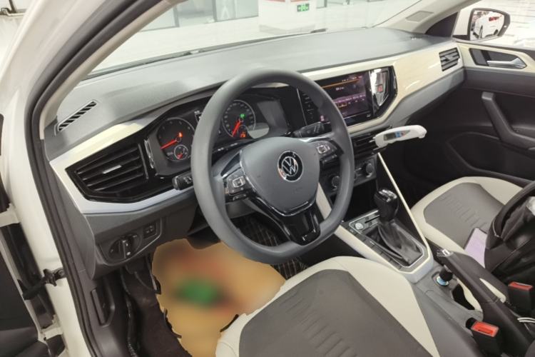 Used Volkswagen Polo 2021 Plus 1.5L Automatic Colorful Tech Edition Center Console