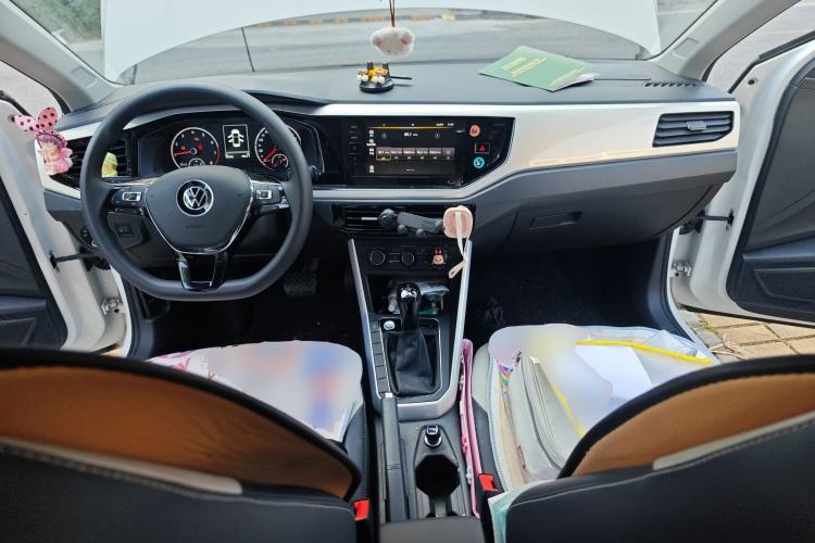 Used Volkswagen Polo 2021 Plus 1.5L Automatic Colorful Tech Edition Center Console