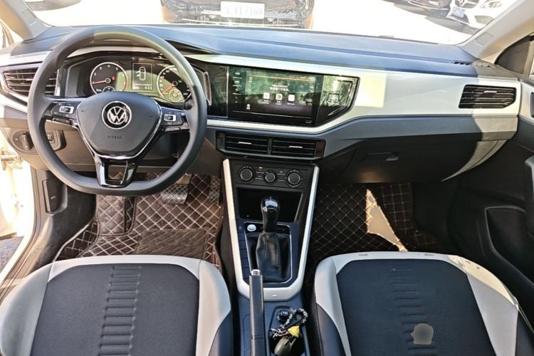 Used Volkswagen Polo 2021 Plus 1.5L Automatic Colorful Tech Edition Center Console
