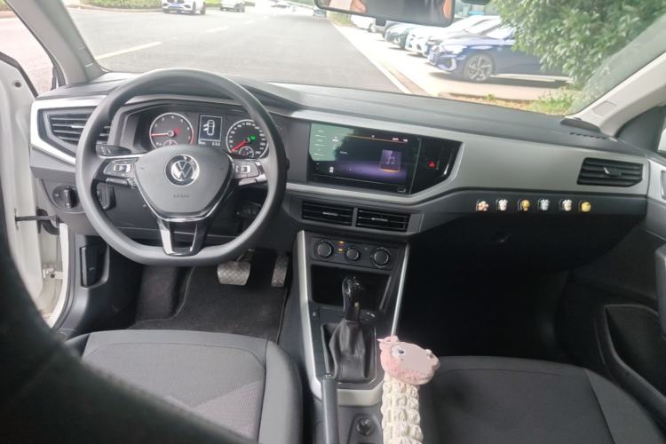 Used Volkswagen Polo 2021 Plus 1.5L Automatic Panoramic Enjoyment Edition Center Console