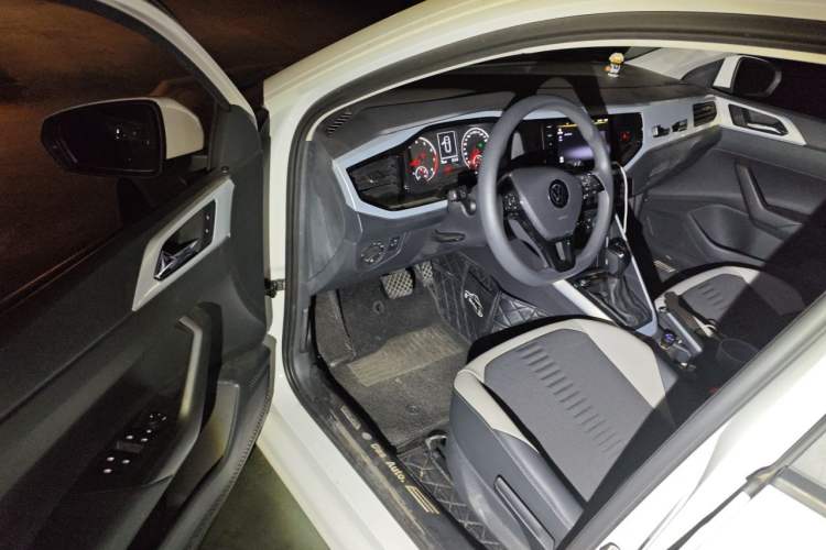 Used Volkswagen Polo 2021 Plus 1.5L Automatic Colorful Tech Edition Driver Seat