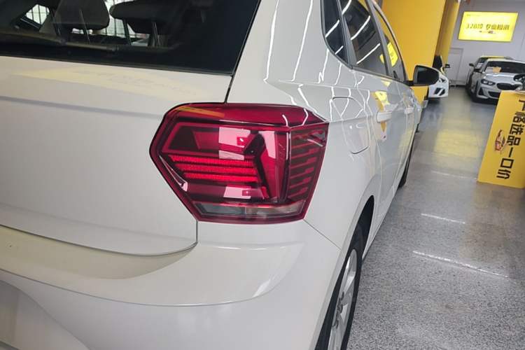 Used Volkswagen Polo 2021 Plus 1.5L Automatic Panoramic Enjoyment Edition Exterior 3