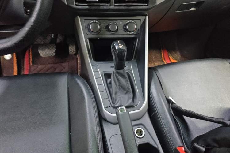 Used Volkswagen Polo 2021 Plus 1.5L Automatic Panoramic Enjoyment Edition Gear Lever