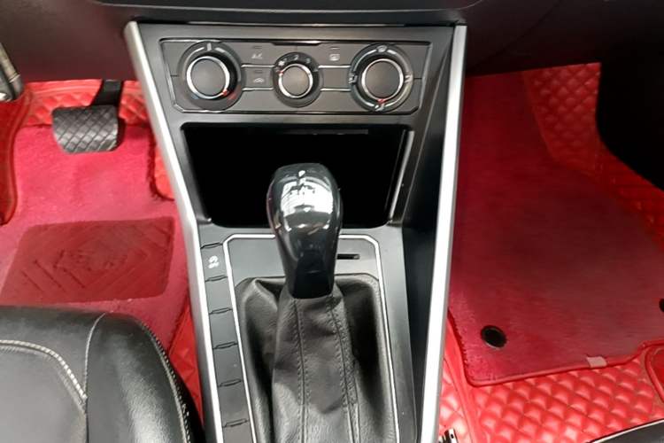 Used Volkswagen Polo 2021 Plus 1.5L Automatic Panoramic Enjoyment Edition Gear Lever