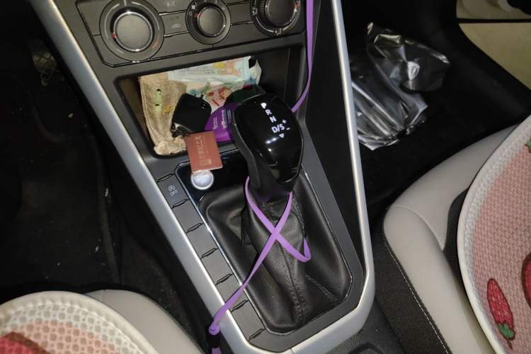 Used Volkswagen Polo 2021 Plus 1.5L Automatic Colorful Tech Edition Gear Lever