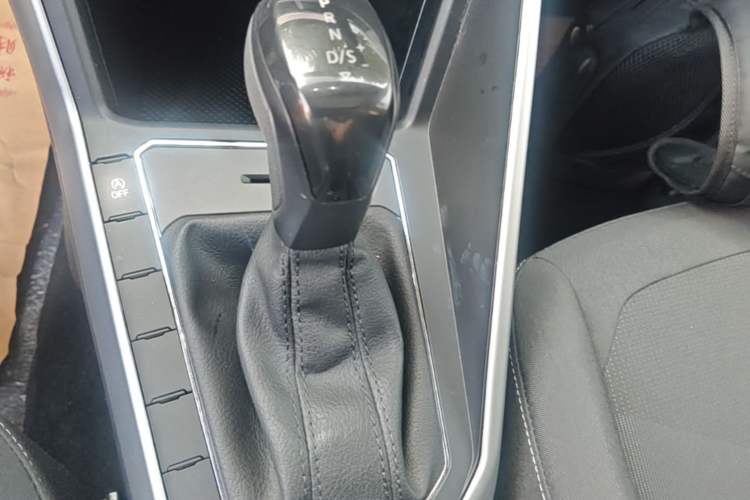 Used Volkswagen Polo 2021 Plus 1.5L Automatic Panoramic Enjoyment Edition Gear Lever