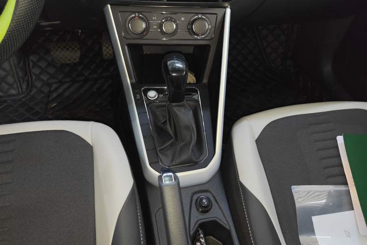Used Volkswagen Polo 2021 Plus 1.5L Automatic Colorful Tech Edition Gear Lever