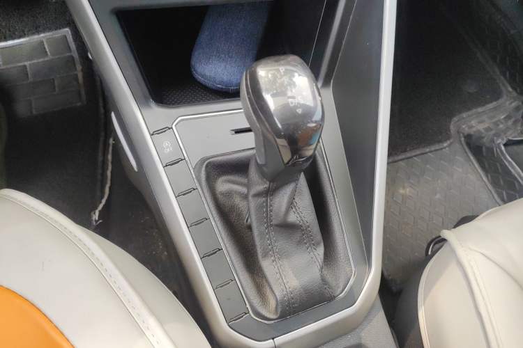 Used Volkswagen Polo 2021 Plus 1.5L Automatic Panoramic Enjoyment Edition Gear Lever