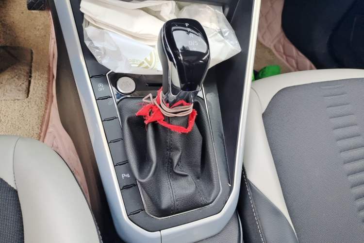 Used Volkswagen Polo 2021 Plus 1.5L Automatic Trendy Smart Luxury Edition Gear Lever