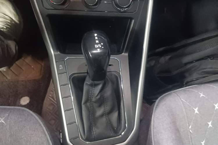 Used Volkswagen Polo 2021 Plus 1.5L Automatic Panoramic Enjoyment Edition Gear Lever