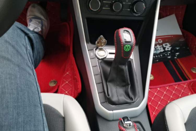 Used Volkswagen Polo 2021 Plus 1.5L Automatic Colorful Tech Edition Gear Lever