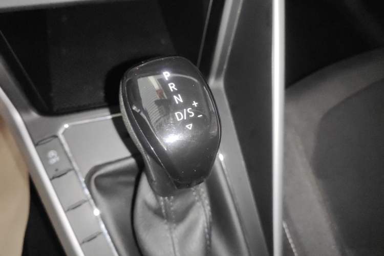 Used Volkswagen Polo 2021 Plus 1.5L Automatic Panoramic Enjoyment Edition Gear Lever