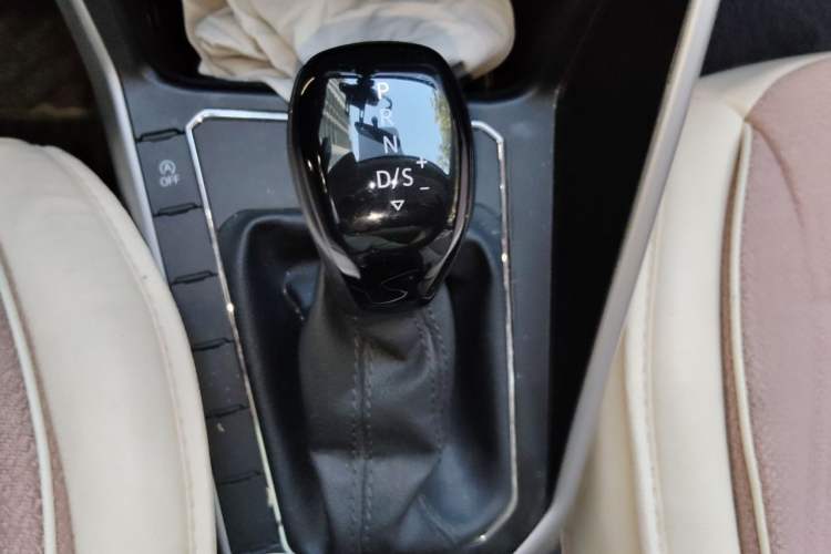 Used Volkswagen Polo 2021 Plus 1.5L Automatic Panoramic Enjoyment Edition Gear Lever