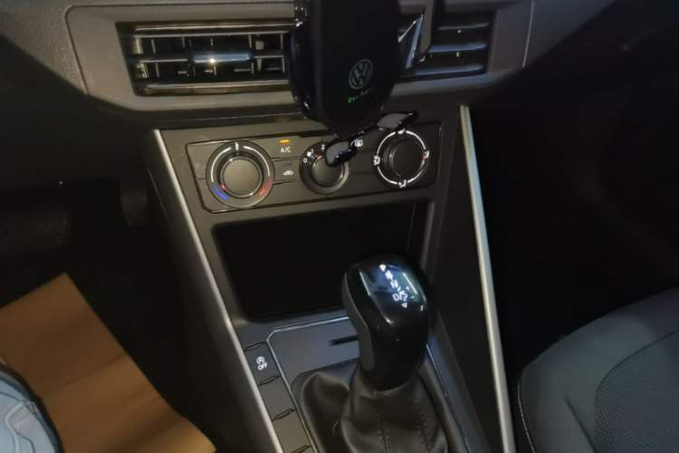Used Volkswagen Polo 2021 Plus 1.5L Automatic Panoramic Enjoyment Edition Gear Lever