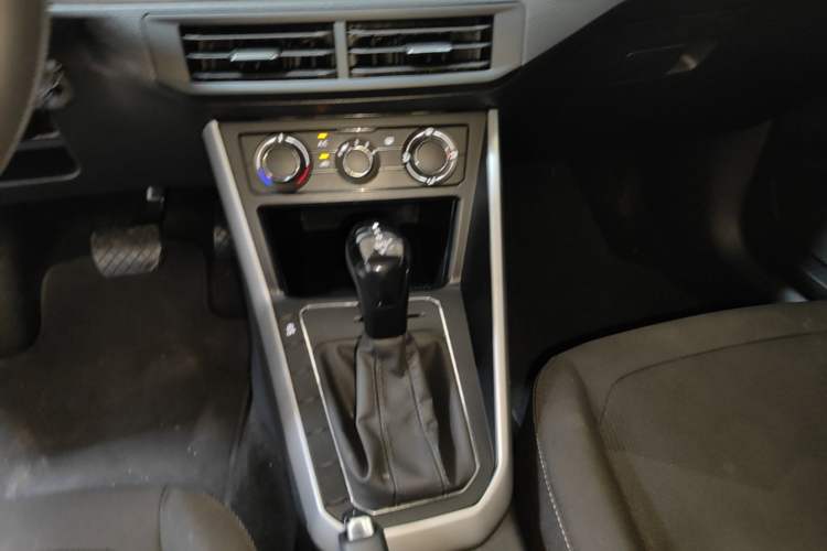 Used Volkswagen Polo 2021 Plus 1.5L Automatic Panoramic Enjoyment Edition Gear Lever