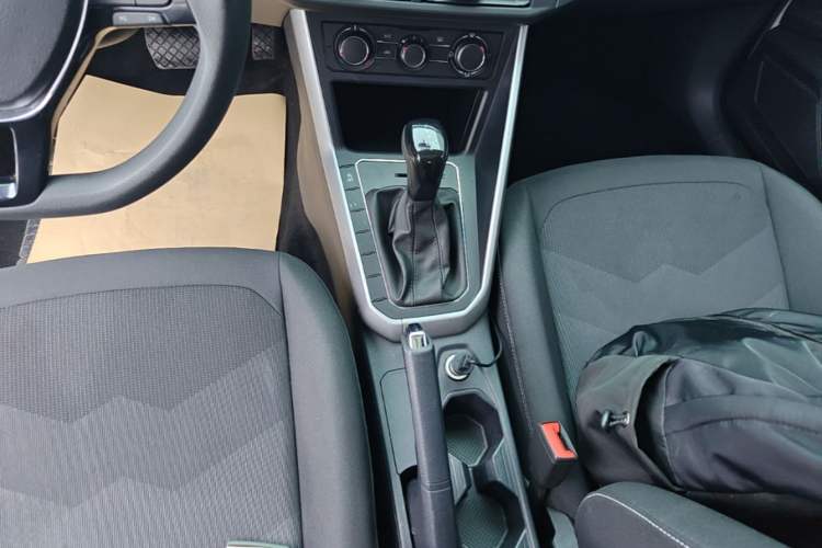 Used Volkswagen Polo 2021 Plus 1.5L Automatic Panoramic Enjoyment Edition Gear Lever