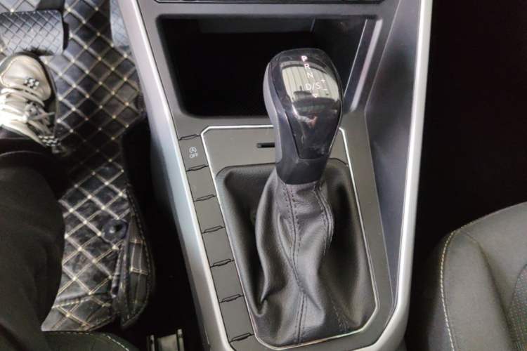 Used Volkswagen Polo 2021 Plus 1.5L Automatic Panoramic Enjoyment Edition Gear Lever