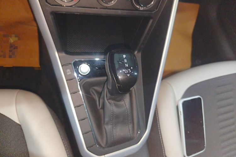 Used Volkswagen Polo 2021 Plus 1.5L Automatic Colorful Tech Edition Gear Lever