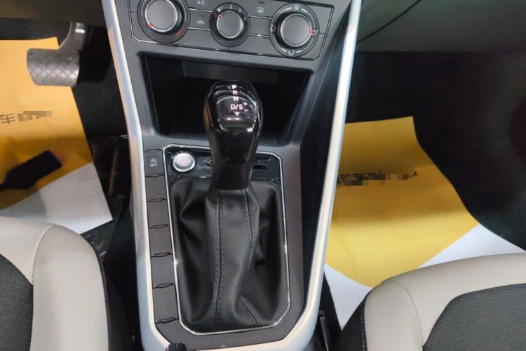 Used Volkswagen Polo 2021 Plus 1.5L Automatic Colorful Tech Edition Gear Lever