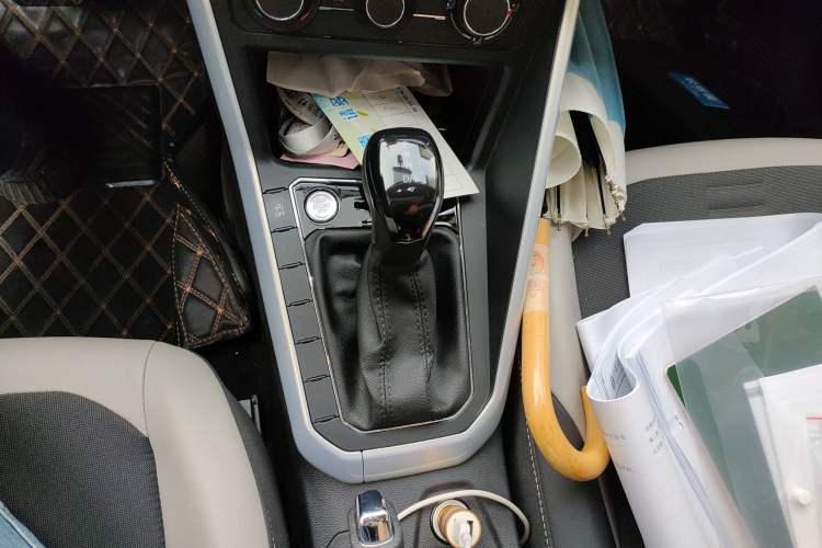 Used Volkswagen Polo 2021 Plus 1.5L Automatic Colorful Tech Edition Gear Lever