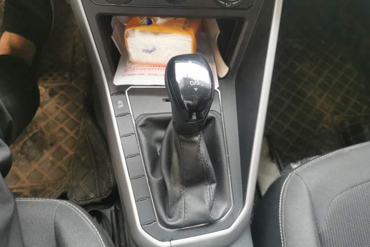 Used Volkswagen Polo 2021 Plus 1.5L Automatic Panoramic Enjoyment Edition Gear Lever