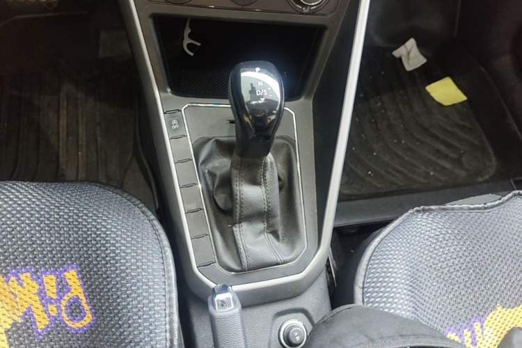 Used Volkswagen Polo 2021 Plus 1.5L Automatic Panoramic Enjoyment Edition Gear Lever